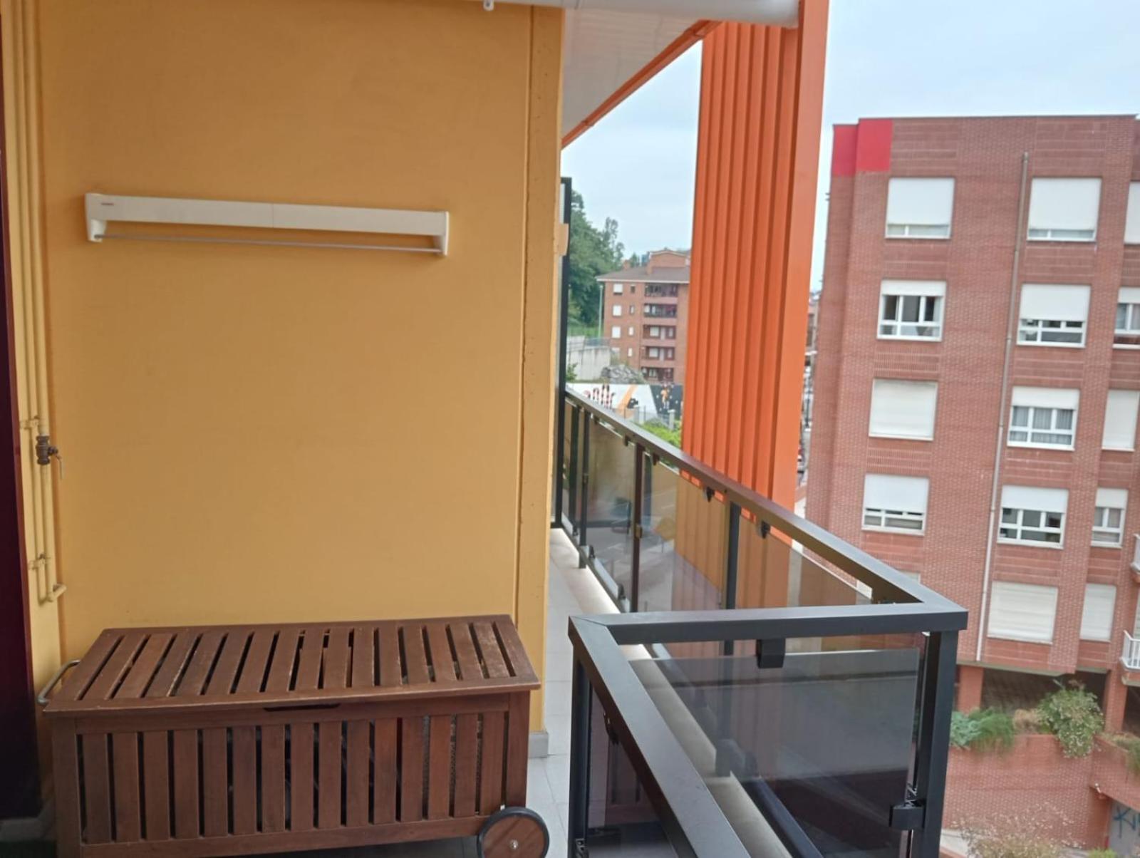 Apartament Avello Oviedo Con Parking Zewnętrze zdjęcie
